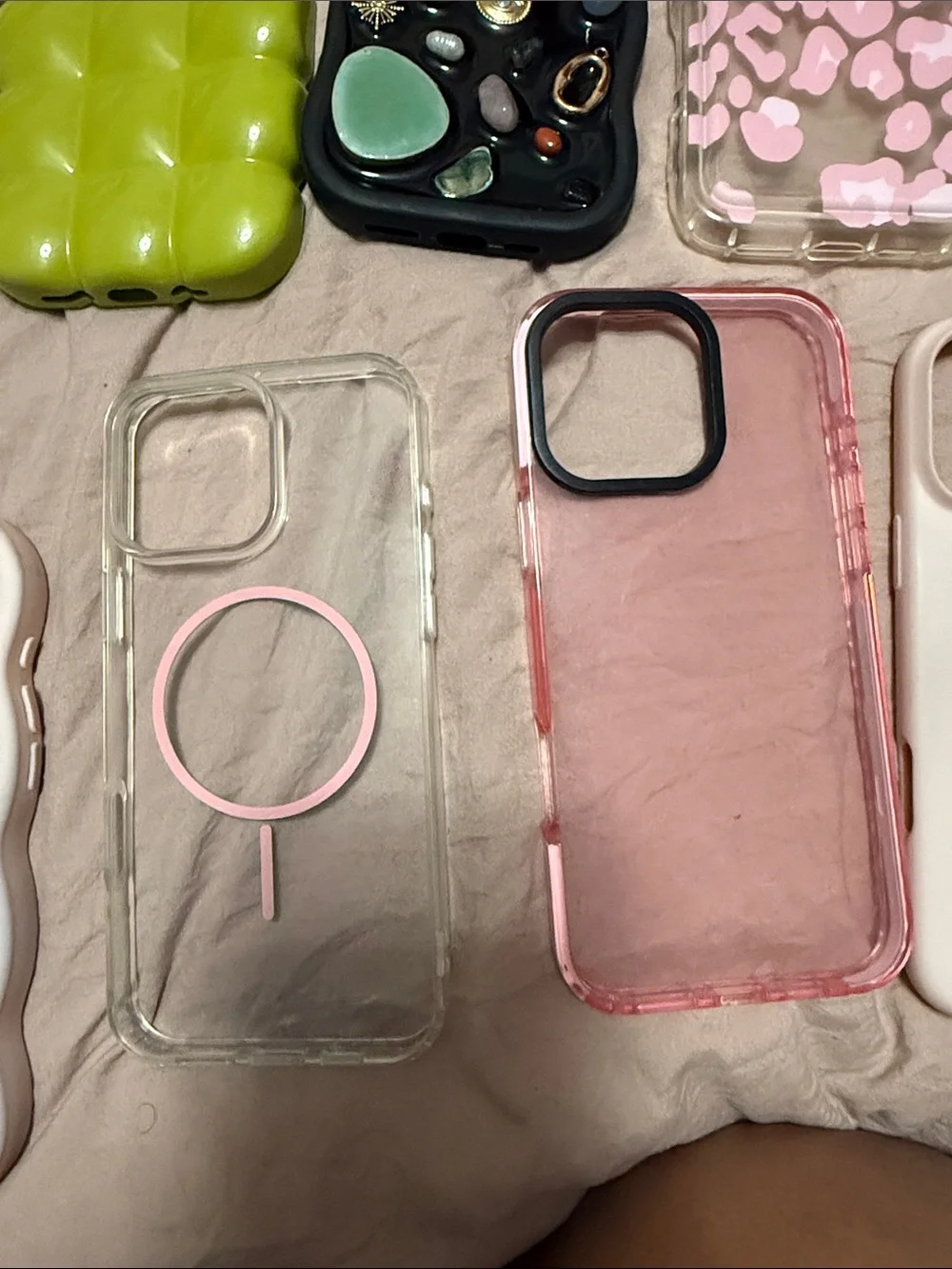 Cute iPhone 16pro Max cases!